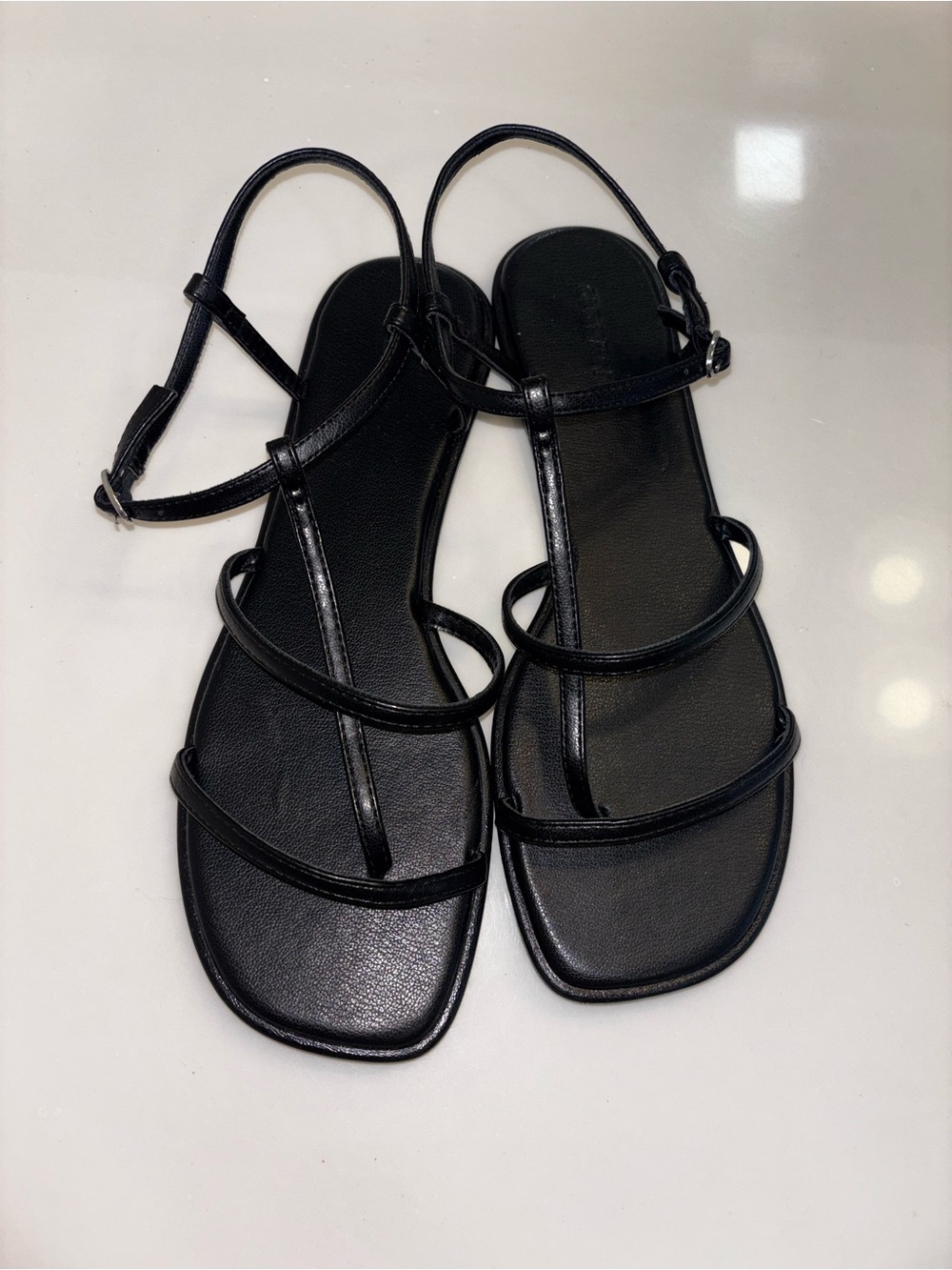 Old Navy Black Strappy Women's Sandals